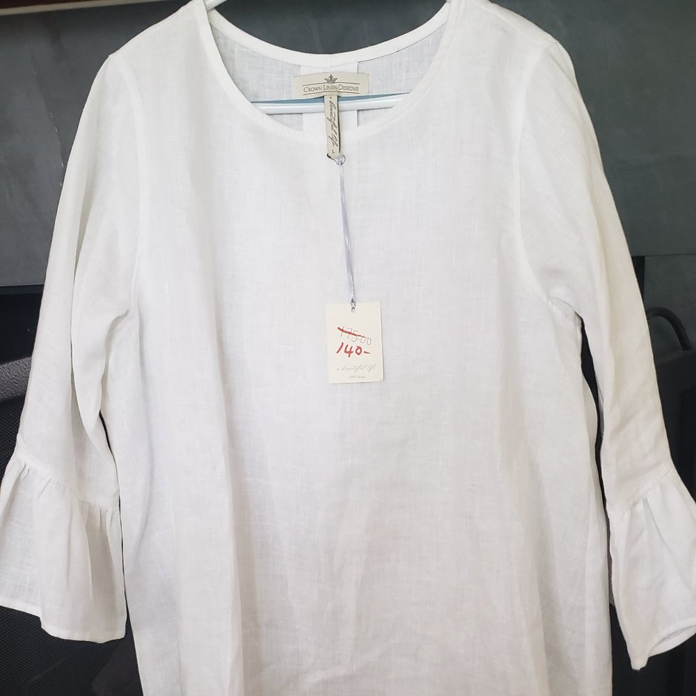 Beautiful Never Worn White Linen Tunic
